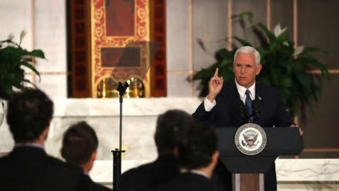 Vicepresidente de EE.UU.: «Tengo esperanza que se logre una solución pacífica a la situación en Venezuela»