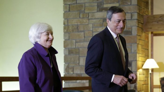 Yellen y Draghi concentran atención de reunión anual de banqueros centrales