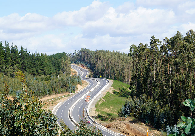 Globalvía compra autopista en Chile a Acciona por 185 millones más deuda