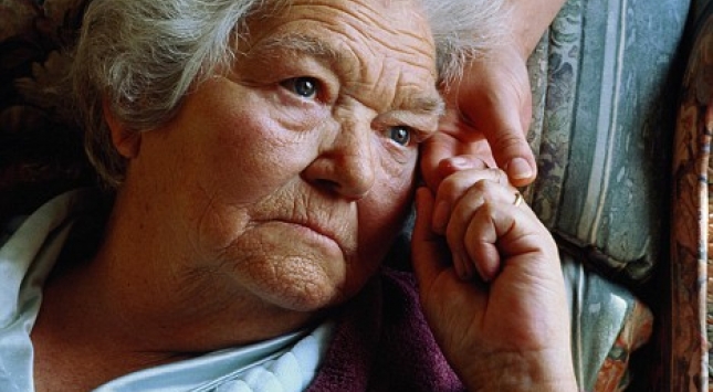 Nuevo descubrimiento puede ayudar a revertir pérdida de memoria en Alzheimer