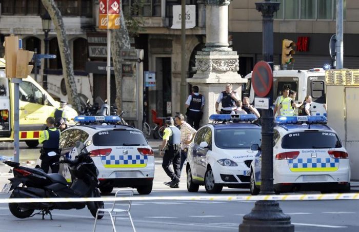 [VIDEO] El registro en redes sociales tras el masivo atropello en Las Ramblas de Barcelona