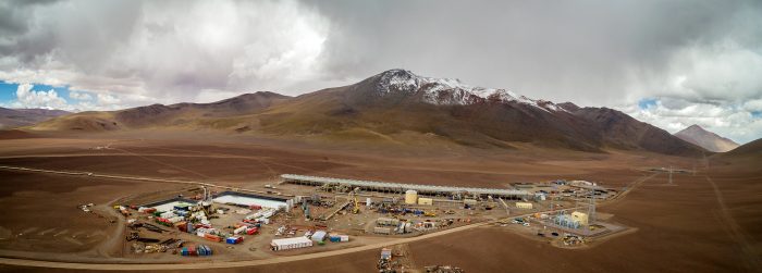The New York Times destaca central Cerro Pabellón como un  avance en la transformación energética de Chile