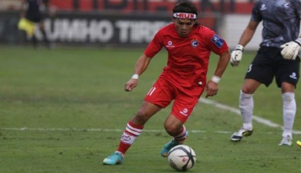 [VIDEO] Futbolista peruano ejecuta el «peor penal de la historia» según las redes sociales