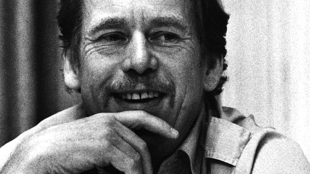Libro «Havel, una vida»: Una biografía del absurdo