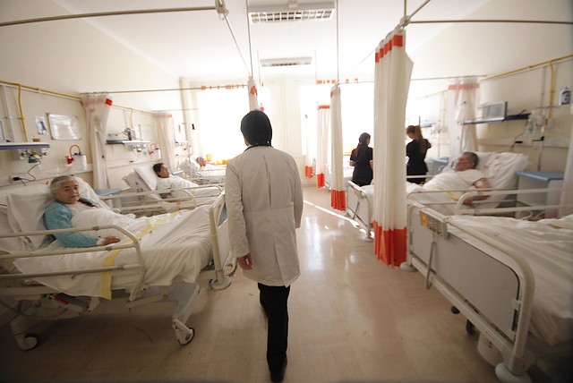 Estado de Chile admite internacionalmente que negó derecho a la salud a un paciente que falleció en el sistema público