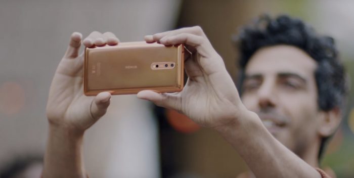 Cómo el Nokia 8, la nueva apuesta de los ex empleados de la empresa finlandesa, quiere reinventar la selfie