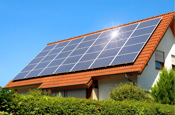 Diez mitos sobre la instalación de paneles solares y cómo acceder a ellos