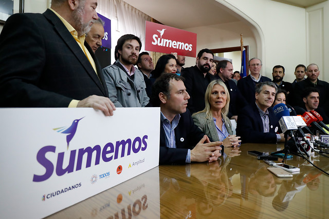 Lily Pérez y Andrés Velasco inscriben nuevo pacto electoral: «Sumemos»