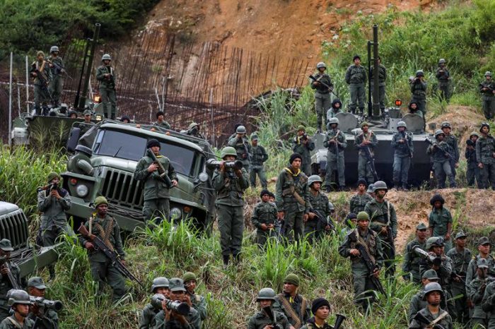 Venezuela despliega 1.200 «combatientes» para ejercicio misilístico antiaéreo