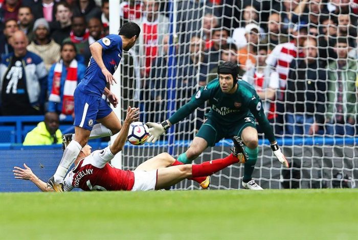 [VIDEO] Derbi de Londres: Chelsea y Arsenal no se hacen daño en un disputado encuentro