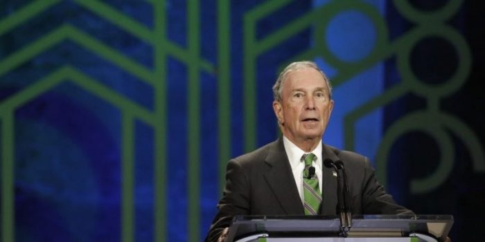 Michael Bloomberg: líderes empresariales pueden resolver problemas globales