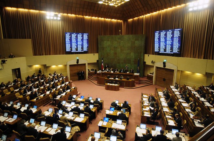 Chile Transparente por asesorías parlamentarias: «Hay muchos trabajos que dejan mucho que desear»