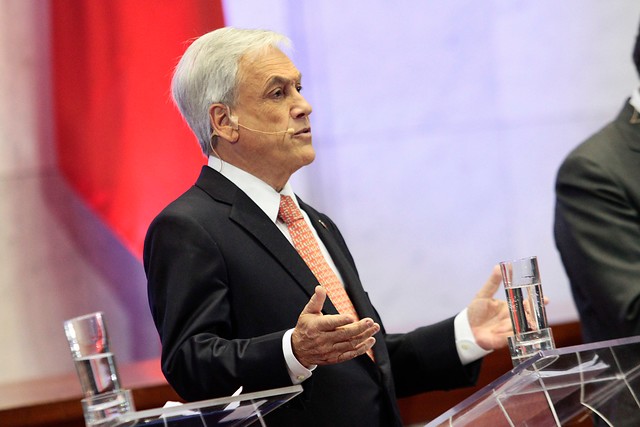 Piñera se niega a condenar a candidata diputada UDI que ofendió a víctimas del Caso Quemados