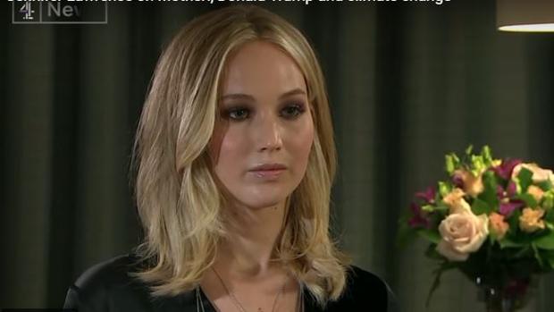 Jennifer Lawrence: Huracanes son la “ira de la madre naturaleza” por Trump