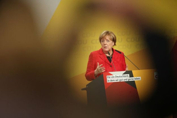Gabinete de Merkel aprueba legislación para dejar de usar carbón