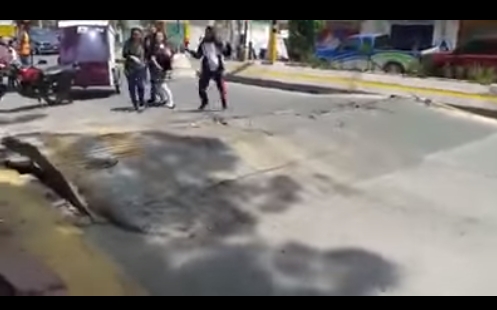 [VIDEO] El sorprendente registro que muestra cómo se levanta el asfalto en México luego del terremoto