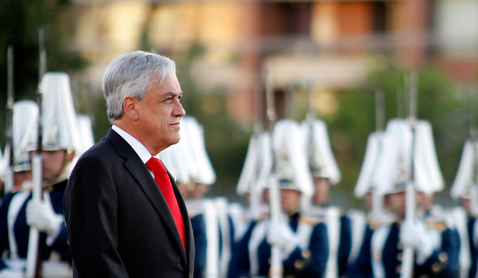 Multigremial de militares en retiro rechaza propuesta de Piñera de extender la carrera militar