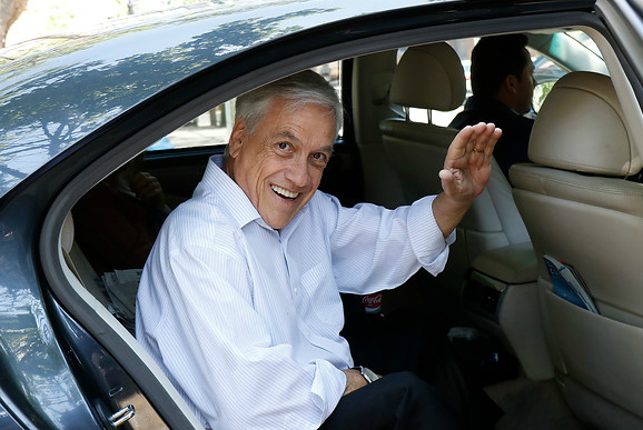 Tresquintos: Piñera llega a intención de voto más alto, pero no alcanza mayoría absoluta para imponerse en primera vuelta