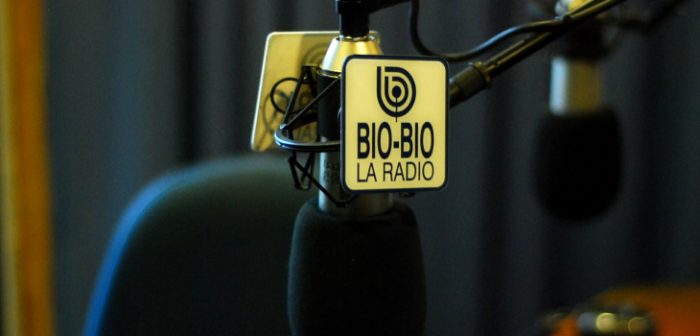 Biobio transparenta denuncia ante el Consejo de ética de los Medios contra periodista de la radio por presunto conflicto de interés