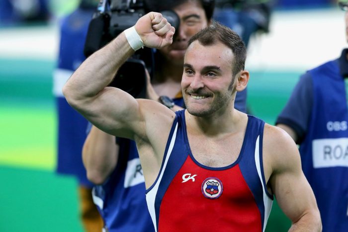 [VIDEO] Sigue más vigente que nunca: Tomás González gana medalla de oro en la final de suelo en el Mundial de Varna