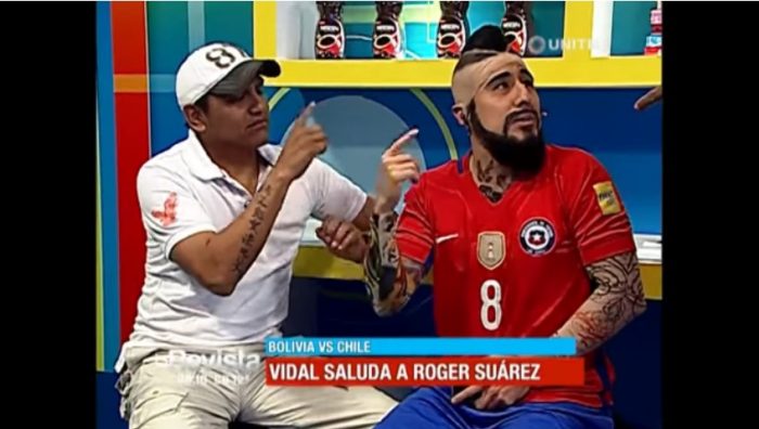[VIDEO] TV boliviana le recuerda gol a Chile de hace 17 años a imitador de Arturo Vidal