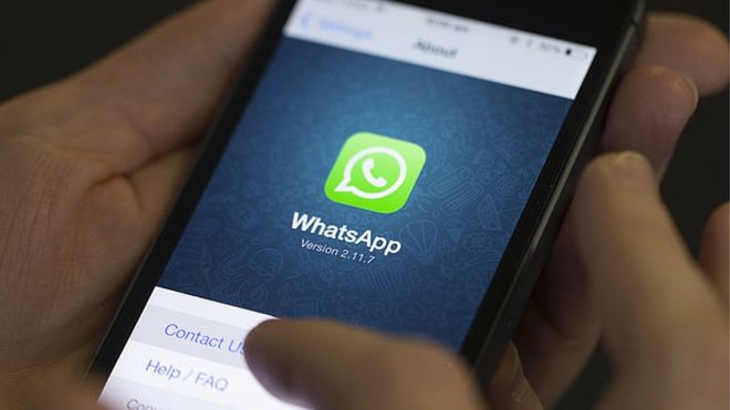 WhatsApp Business: cómo puedes sacarle provecho a la nueva versión de WhatsApp para tus negocios (y cuáles son los riesgos)
