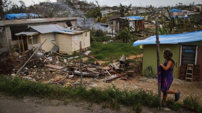 ¿Cuál es el criticado plan de Donald Trump para la crisis económica de Puerto Rico, agravada tras el huracán María?