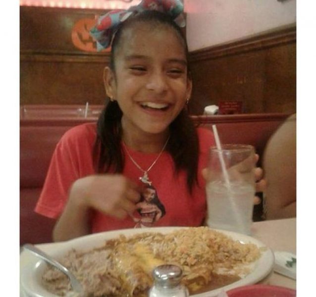La polémica detención de Rosa María, la niña indocumentada con parálisis cerebral puesta en custodia por la Patrulla Migratoria de EE.UU. cuando iba en una ambulancia