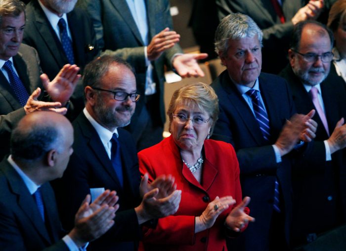 Nuevo líder, otro tono: Larraín Matte hace su debut como titular de la Sofofa en el Encuentro Anual de la Industria y Bachelet se despide defendiendo su legado