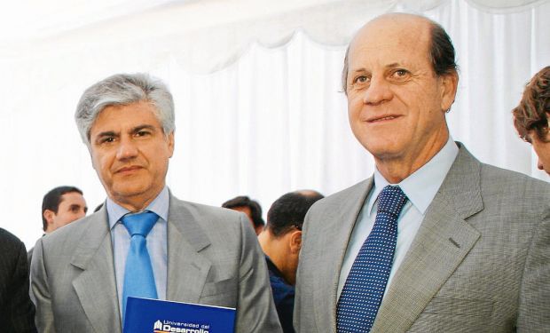 Nueva estrategia de los dueños de Penta: acusan de «engaño» a los fiscales Gajardo y Norambuena