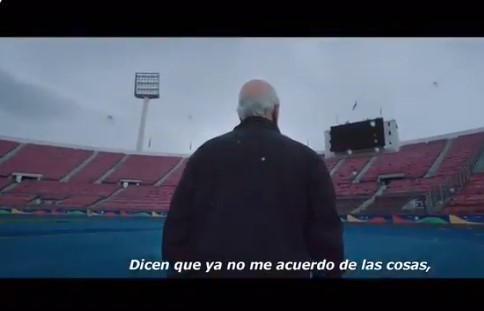 [VIDEO] El emotivo comercial con un especial recuerdo de Nelson Acosta previo al duelo de Chile ante Ecuador