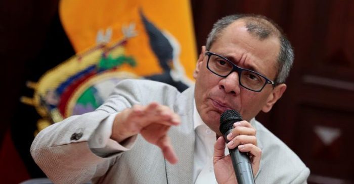 Envían a prisión al vicepresidente de Ecuador por su relación con sobornos de Odebrecht