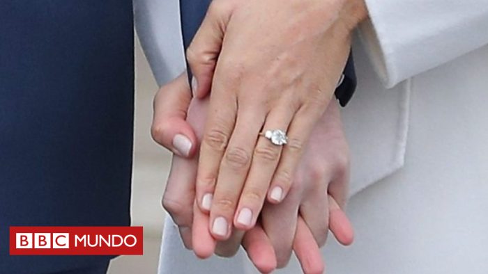 [VIDEO] Así fue como el príncipe Harry diseñó el anillo de compromiso que le regaló a Meghan Markle