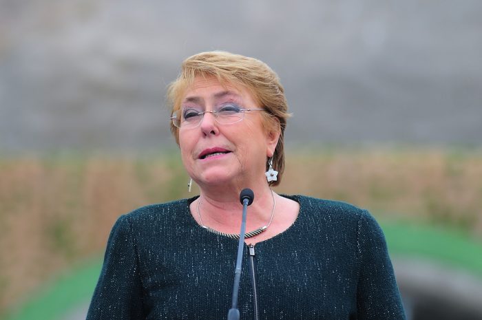 Bachelet califica de «absurdas» las acusaciones de Chile Vamos sobre intervencionismo electoral