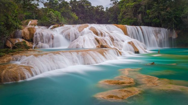 La razón de la repentina desaparición de las icónicas cascadas de Agua Azul en México