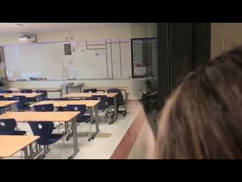 [VIDEO] Escándalo en Estados Unidos: estudiantes grabaron a profesora consumiendo drogas en la sala de clases