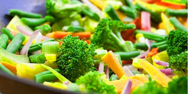 Colegio de Nutricionistas apoya la adherencia a dietas veganas, vegetarianas, con evidencia científica y seguidas por un profesional