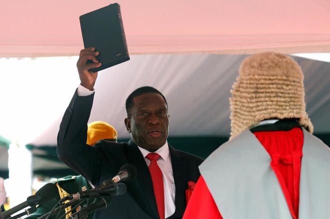 [VIDEO] Mnangagwa toma posesión: el histórico momento en que Zimbabue cambia de líder después de 37 años