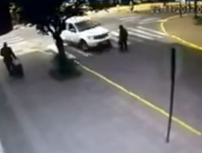 [VIDEO] Conductora queda con firma mensual tras atropellar y dar muerte a anciano en Victoria