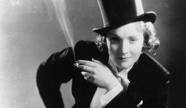 Recordando en su cumpleaños 116 a Marlene Dietrich, andrógina, bisexual, glamorosa y antinazi