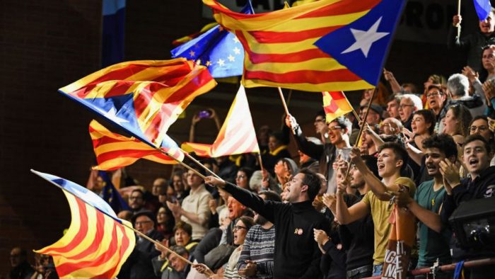 Más de 5 millones de catalanes votan hoy en elecciones marcadas por secesionismo