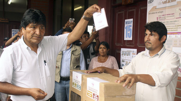 Bolivia responde con voto nulo tras fallo judicial a favor de Evo Morales que lo autoriza a presentarse a la reelección