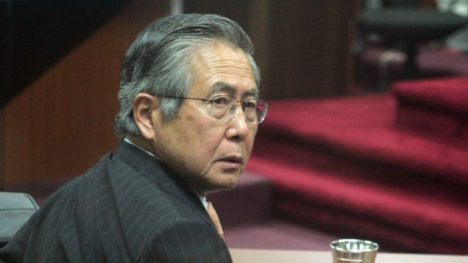 Perú rinde honores a Fujimori, el expresidente sentenciado por crímenes contra la humanidad