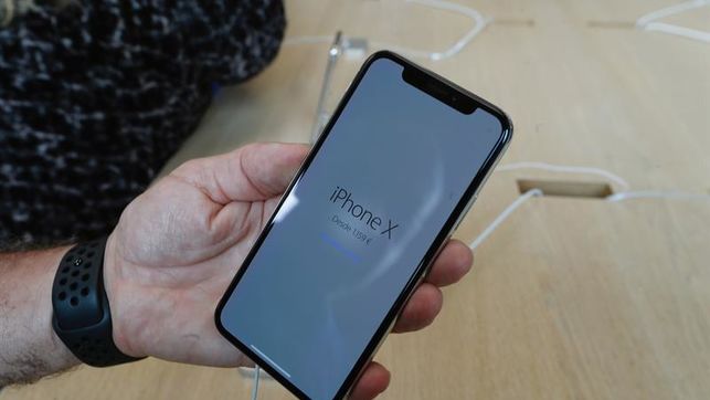 Desarrollan un sensor para celulares que alerta de riesgo de ataque cardíaco