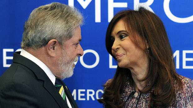 Lula denuncia una «cacería judicial» contra Cristina Fernández