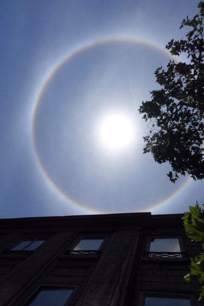 [FOTO] El espectáculo del círculo en el sol sobre los cielos de Santiago