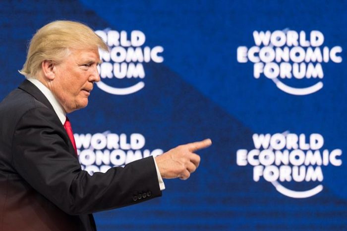 Trump en Davos: «Siempre pondré a EEUU primero, pero ello no quiere decir EE.UU. solo»