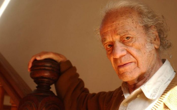 Heredera de Nicanor Parra dice pondrá legado del poeta al servicio de Chile