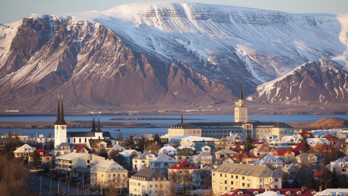 Islandia declara ilegal la diferencia salarial entre hombres y mujeres