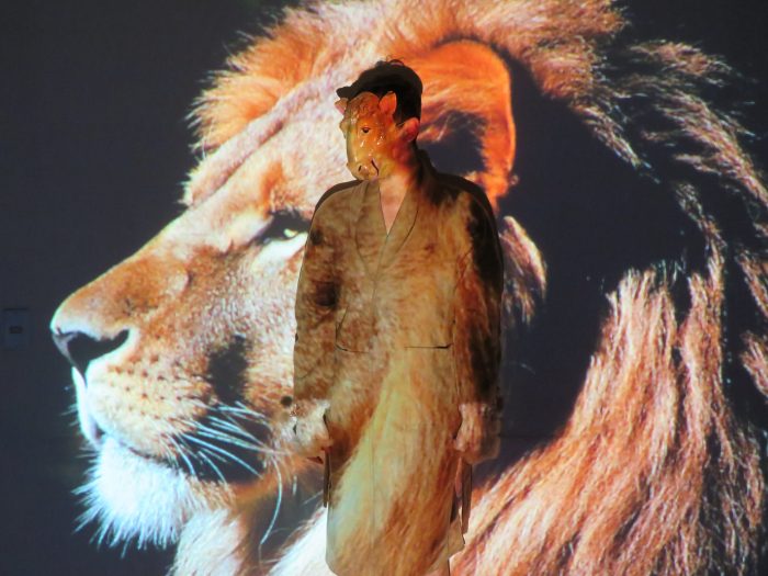 Obra inspirada en joven que se lanzó a los leones abre cartelera de Taller Siglo XX Yolanda Hurtado
